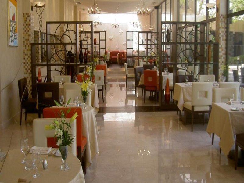 إنتركونتننتال فندق 5*
